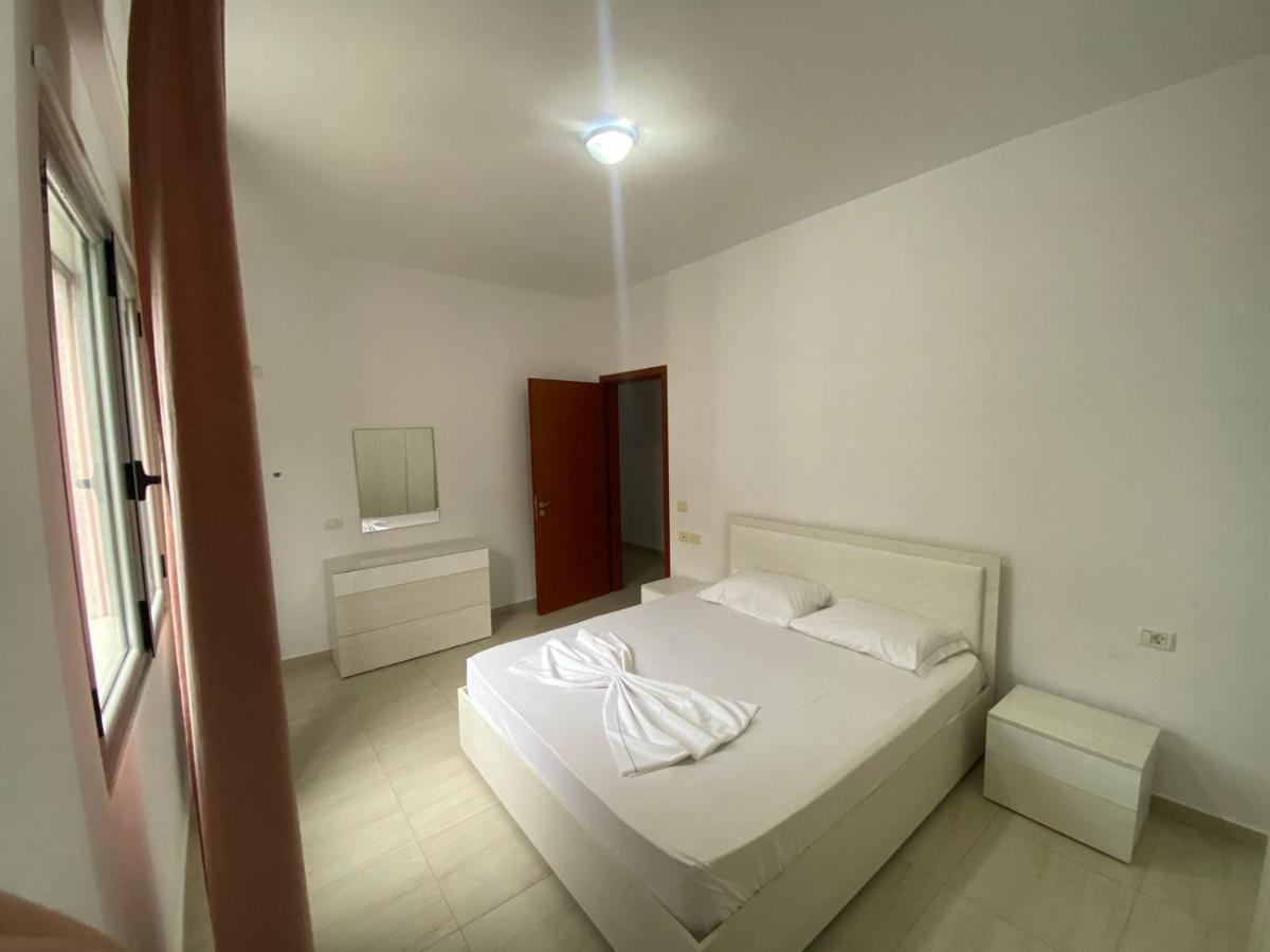 Vlora'S Apartment ภายนอก รูปภาพ